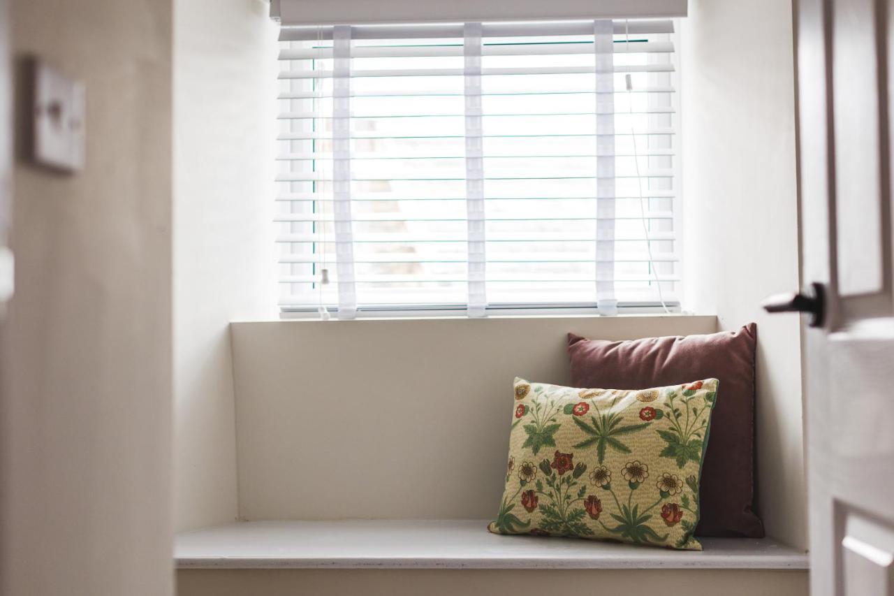 Cathys Cottage, Sun Trap Patio, Modern 3 Bed, Central, Parking Crewkerne Eksteriør bilde